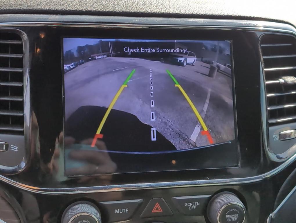 used 2021 Jeep Grand Cherokee car, priced at $19,899