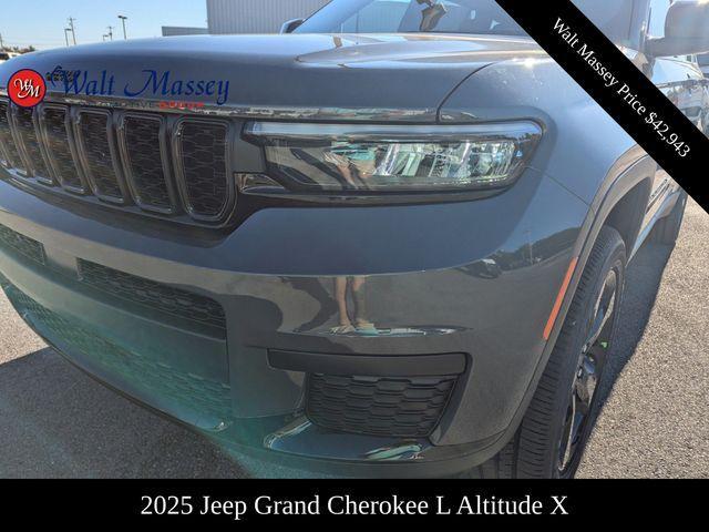 new 2025 Jeep Grand Cherokee L car, priced at $42,943