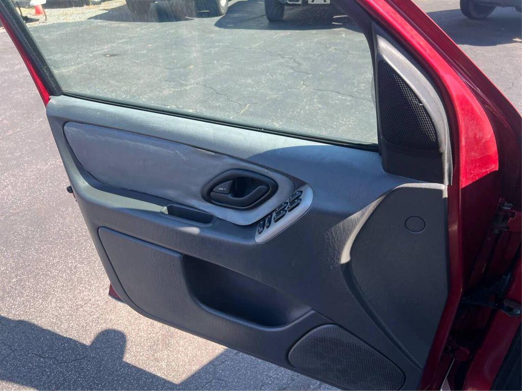 used 2006 Ford Escape Hybrid car, priced at $4,990