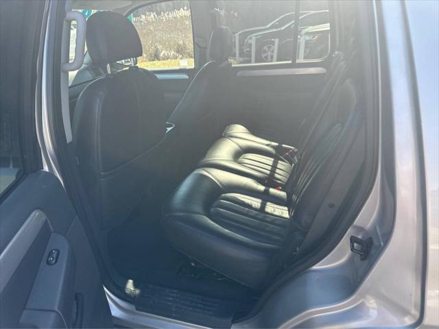 used 2004 Mercury Mountaineer car, priced at $7,990