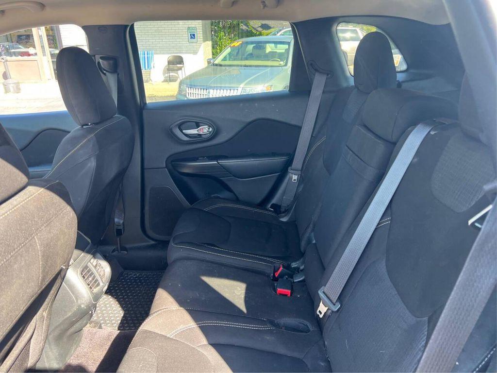 used 2016 Jeep Cherokee car, priced at $9,990