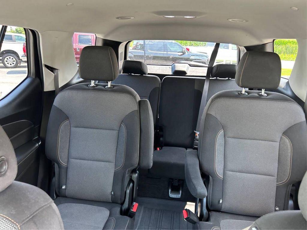 used 2019 Chevrolet Traverse car, priced at $19,990