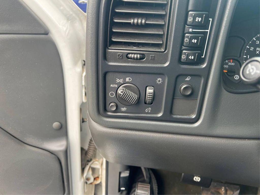 used 2006 Chevrolet Silverado 2500 car, priced at $15,490