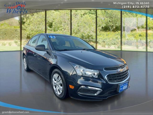 used 2015 Chevrolet Cruze car, priced at $9,800