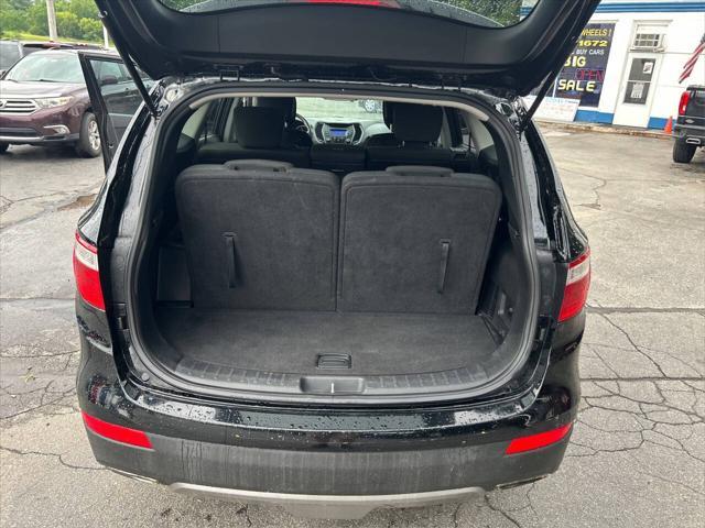 used 2013 Hyundai Santa Fe car, priced at $7,490