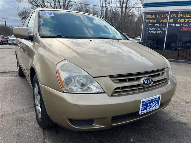 used 2009 Kia Sedona car, priced at $5,590