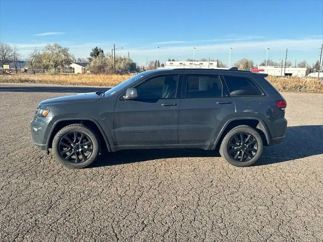 used 2017 Jeep Grand Cherokee car, priced at $20,455