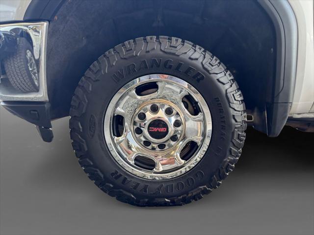 used 2022 GMC Sierra 2500 car, priced at $41,752