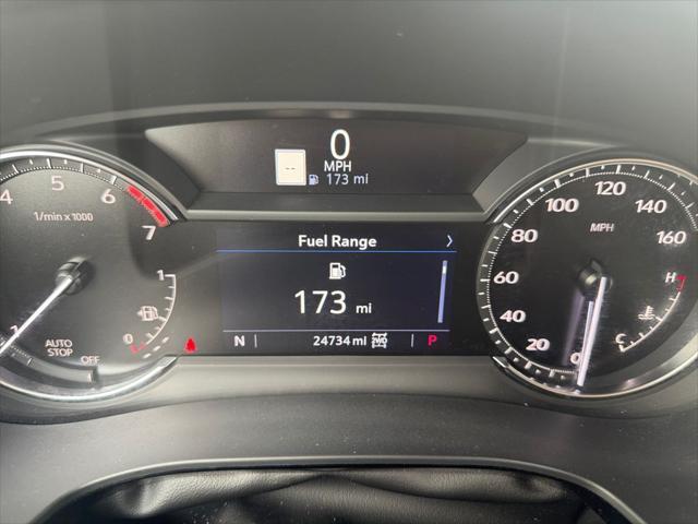 used 2024 Cadillac XT5 car, priced at $38,985