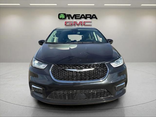 used 2023 Chrysler Pacifica car, priced at $20,600