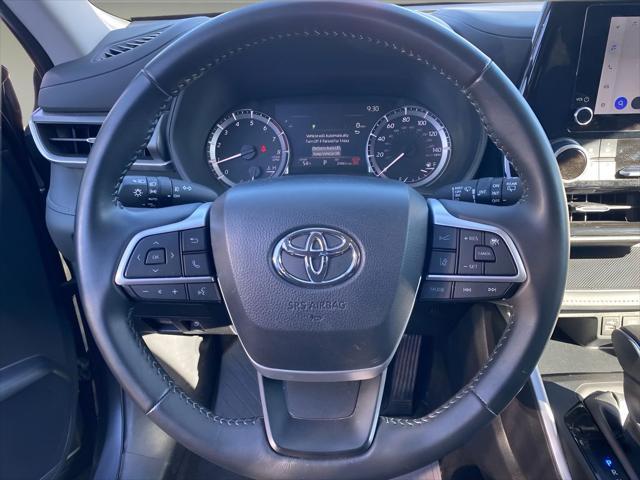 used 2024 Toyota Highlander car, priced at $39,788