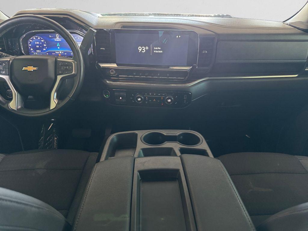 used 2024 Chevrolet Silverado 2500 car, priced at $49,996