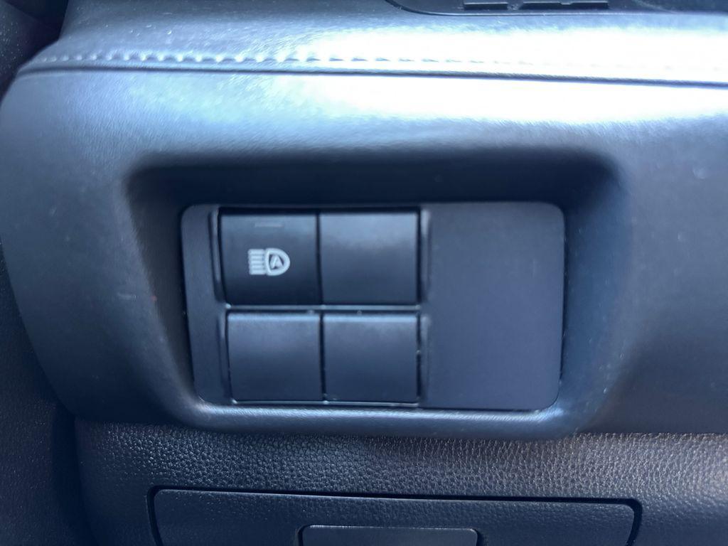 used 2020 Toyota Highlander car, priced at $25,750