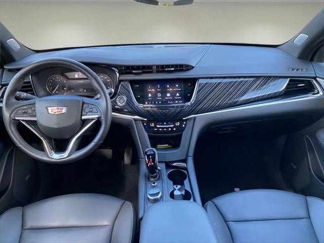 used 2024 Cadillac XT6 car, priced at $48,487