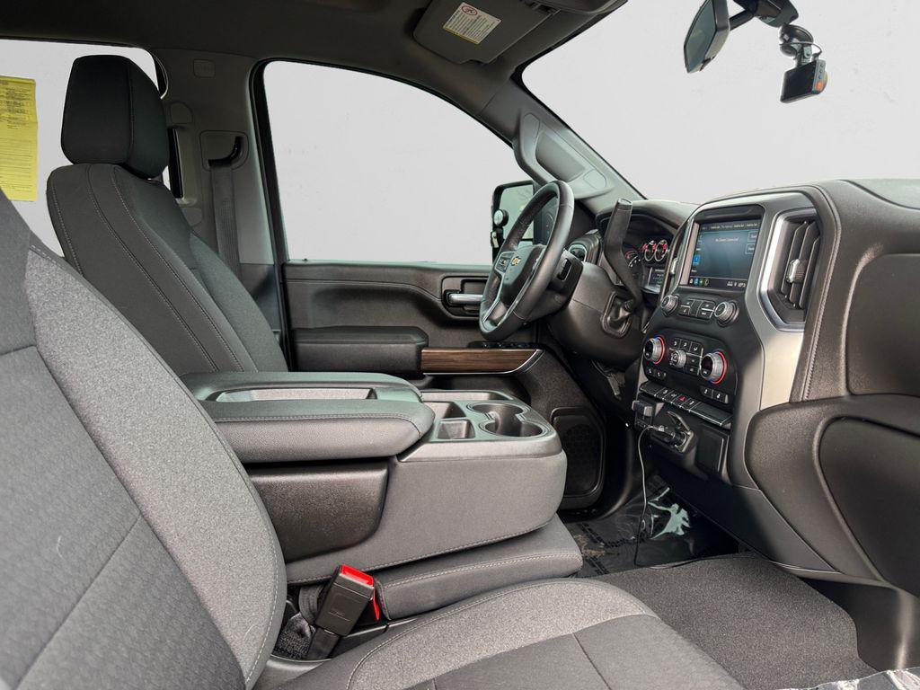 used 2022 Chevrolet Silverado 2500 car, priced at $48,288