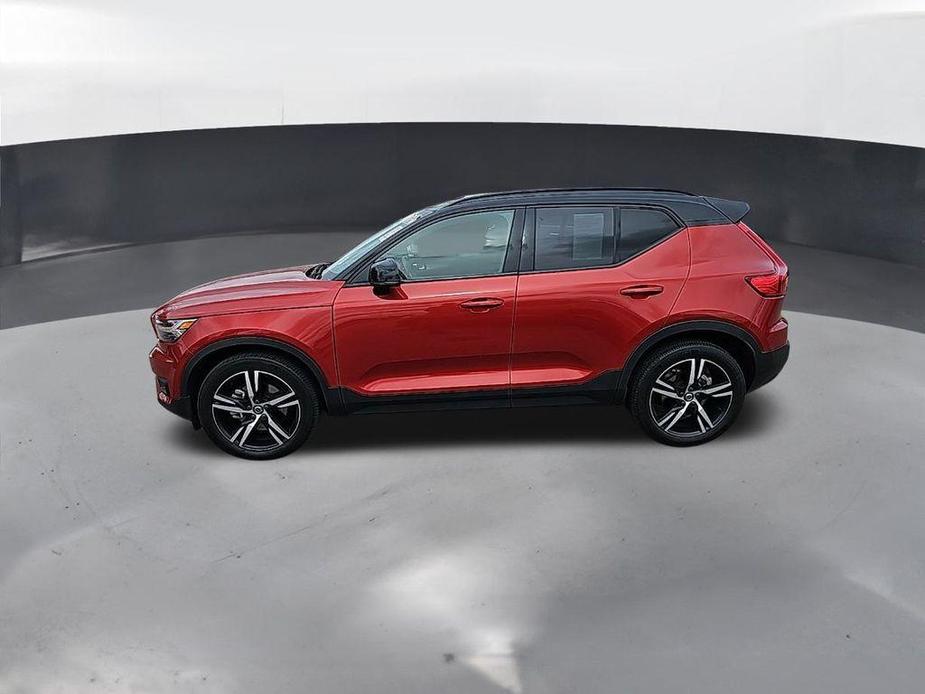 used 2021 Volvo XC40 car, priced at $32,729