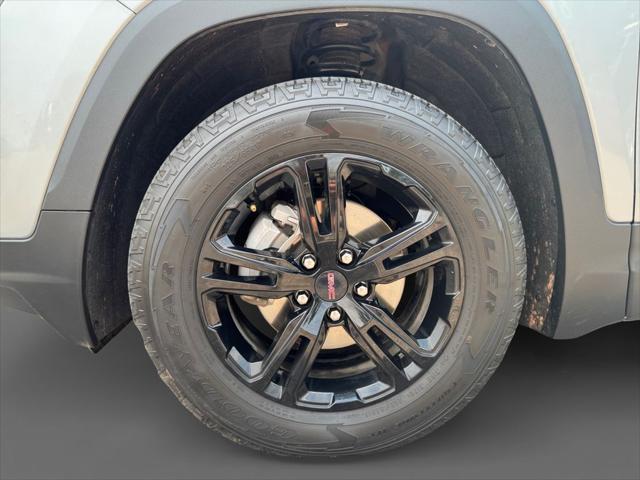 used 2023 GMC Terrain car, priced at $25,688