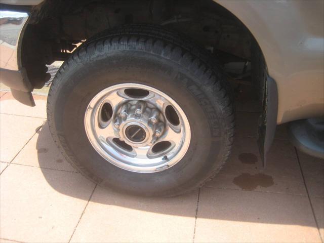 used 2002 Ford F-250 car, priced at $11,995