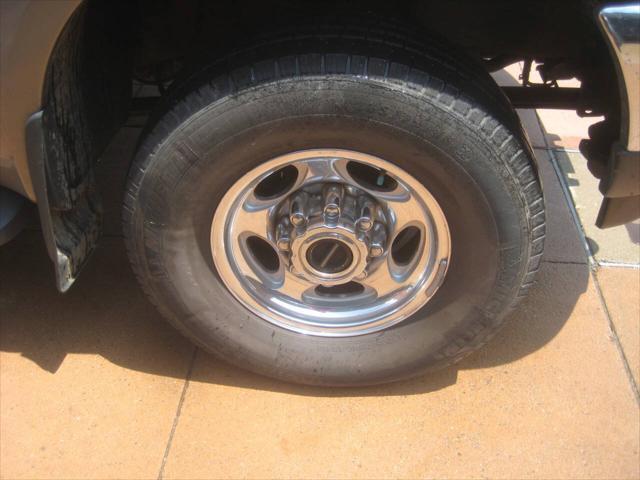 used 2002 Ford F-250 car, priced at $11,995
