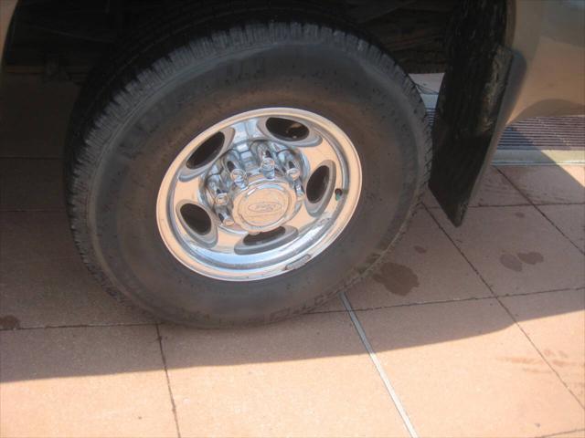 used 2002 Ford F-250 car, priced at $11,995