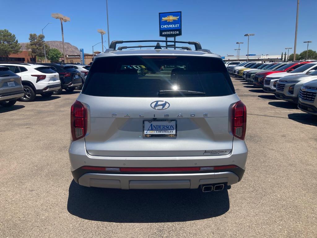 used 2024 Hyundai Palisade car, priced at $39,911
