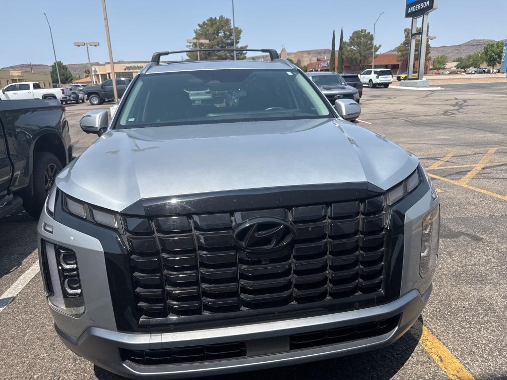 used 2024 Hyundai Palisade car, priced at $39,911