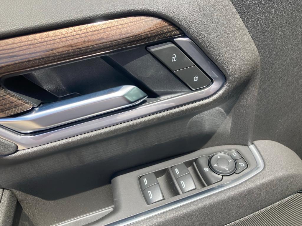 new 2025 Chevrolet Silverado 1500 car, priced at $58,754