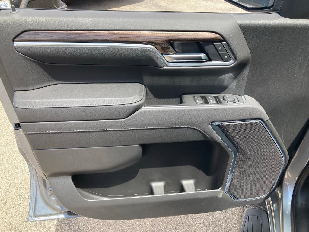 new 2025 Chevrolet Silverado 1500 car, priced at $58,754