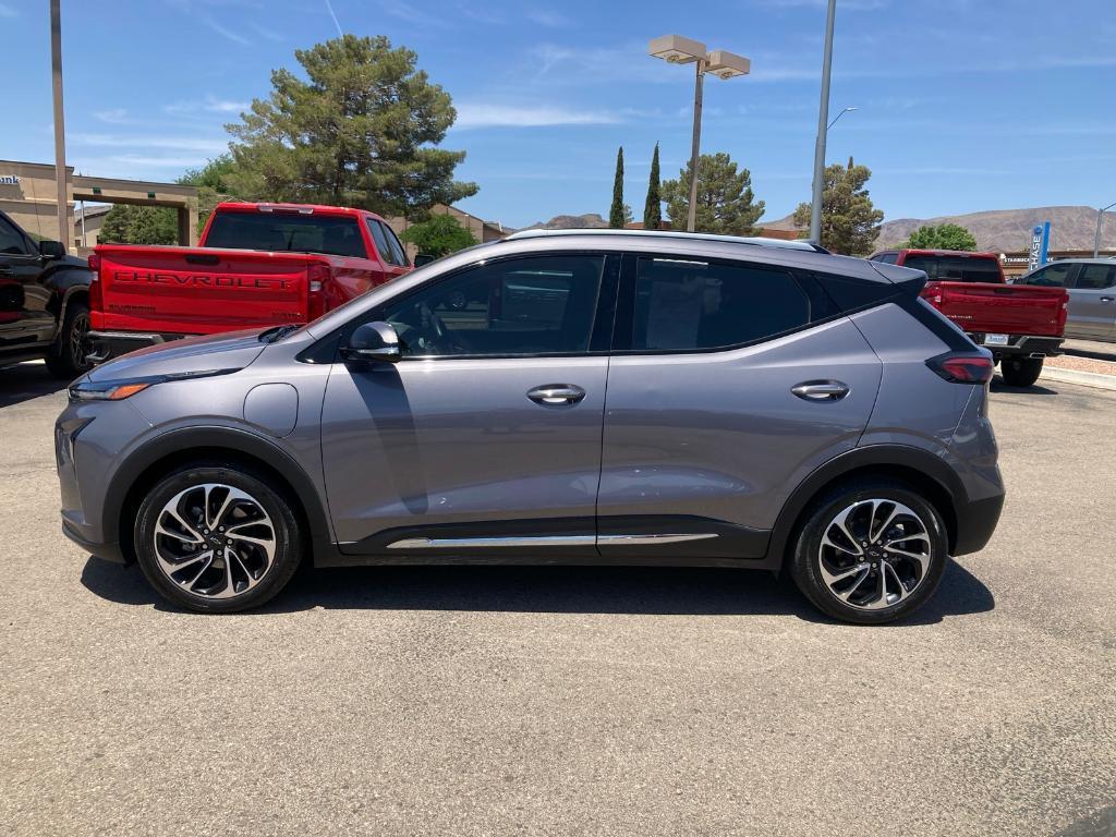 used 2022 Chevrolet Bolt EUV car, priced at $21,997