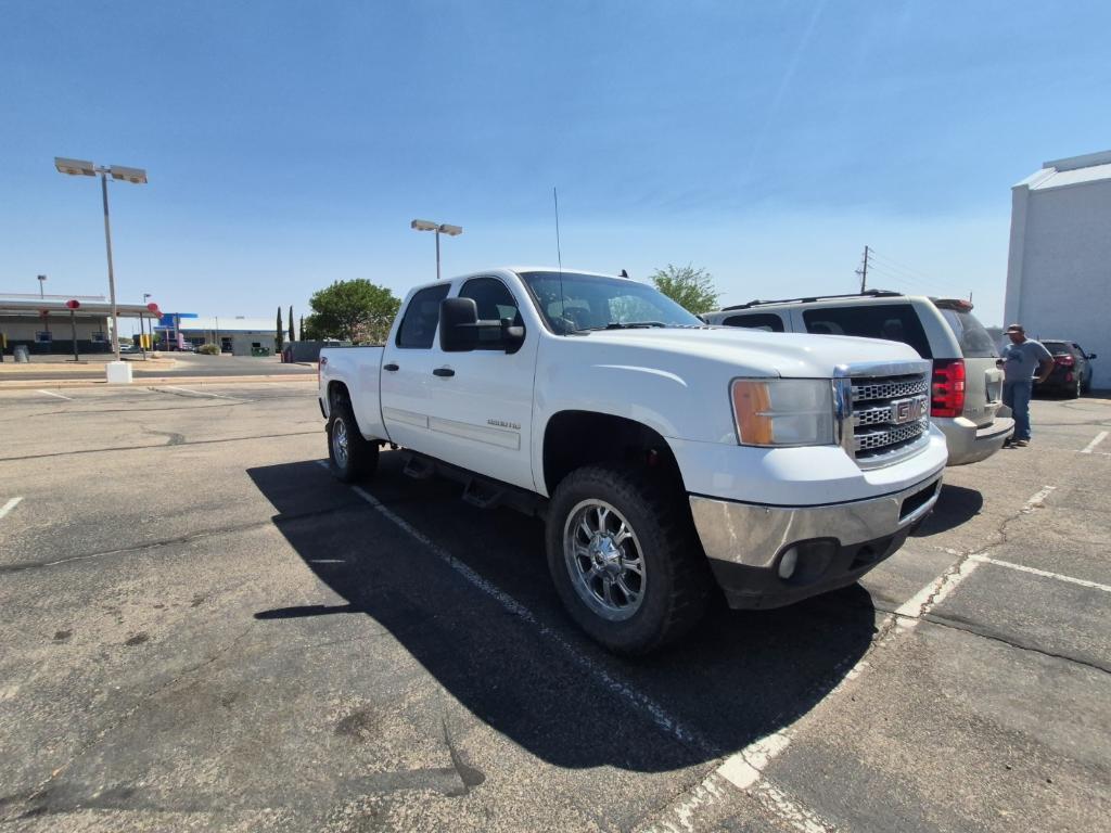 used 2014 GMC Sierra 2500 car, priced at $31,450