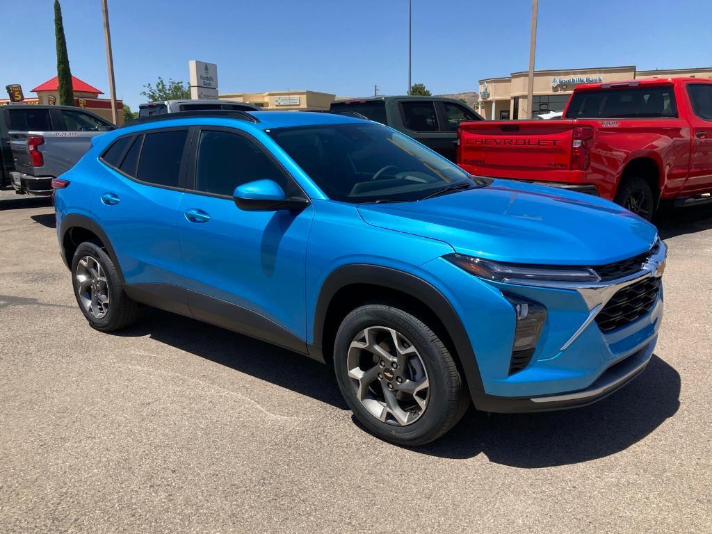 new 2025 Chevrolet Trax car, priced at $26,604