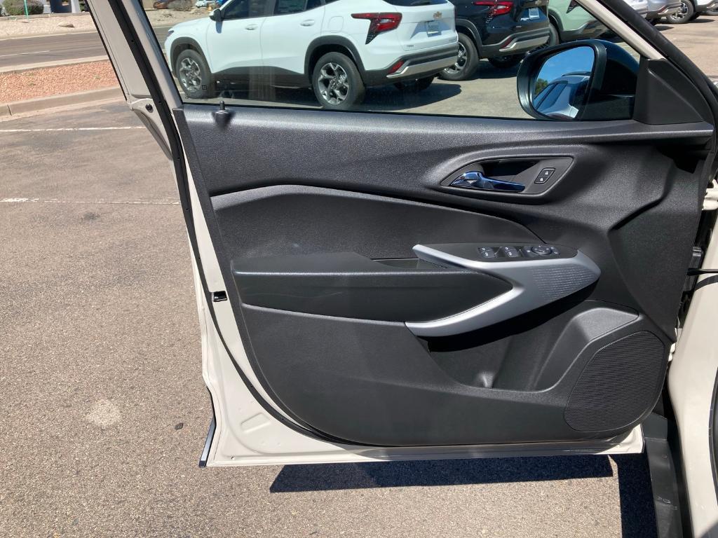 new 2026 Chevrolet Trax car, priced at $24,098