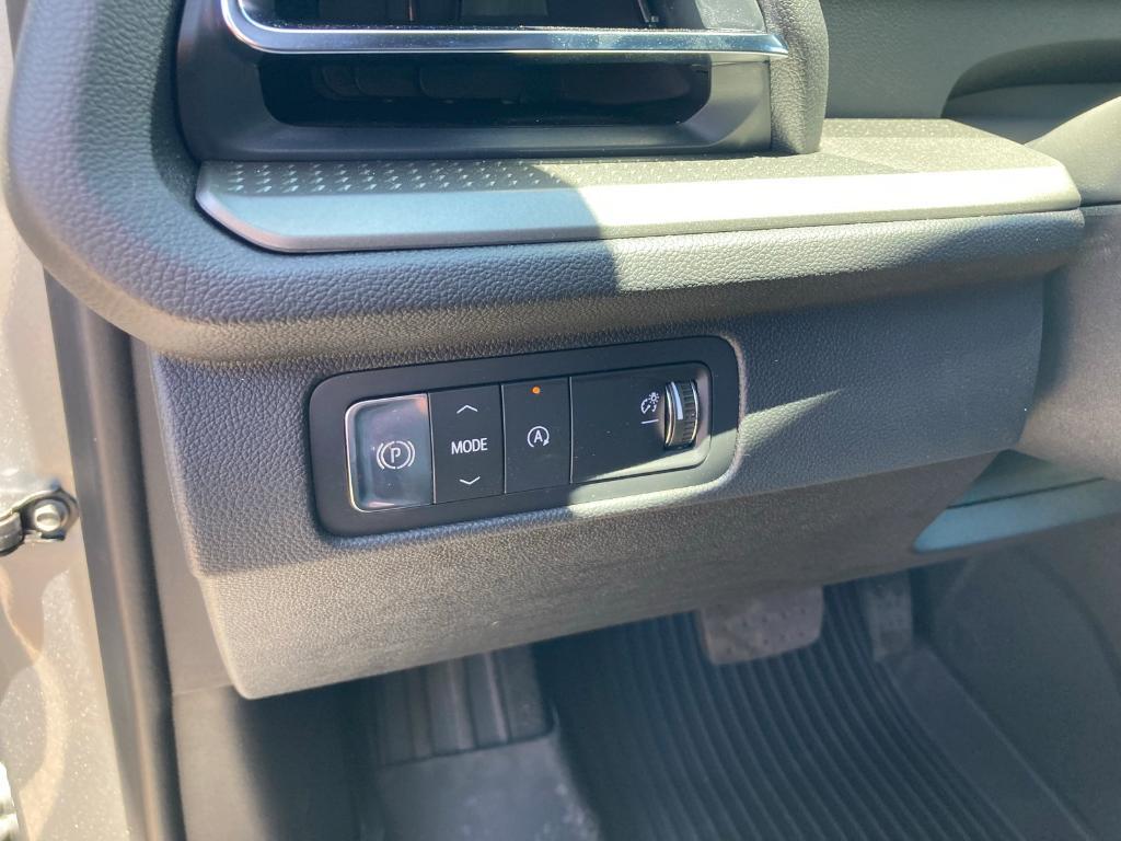 new 2025 Chevrolet Traverse car, priced at $46,769