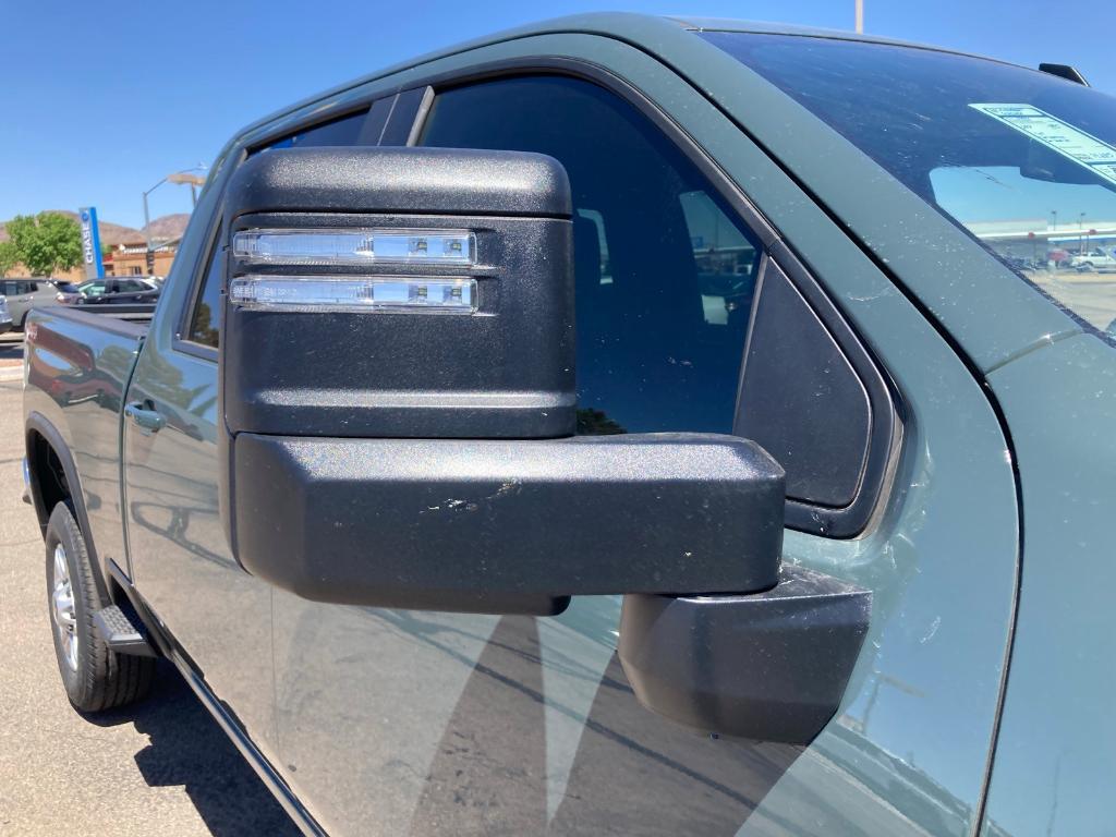 new 2025 Chevrolet Silverado 2500 car, priced at $72,690