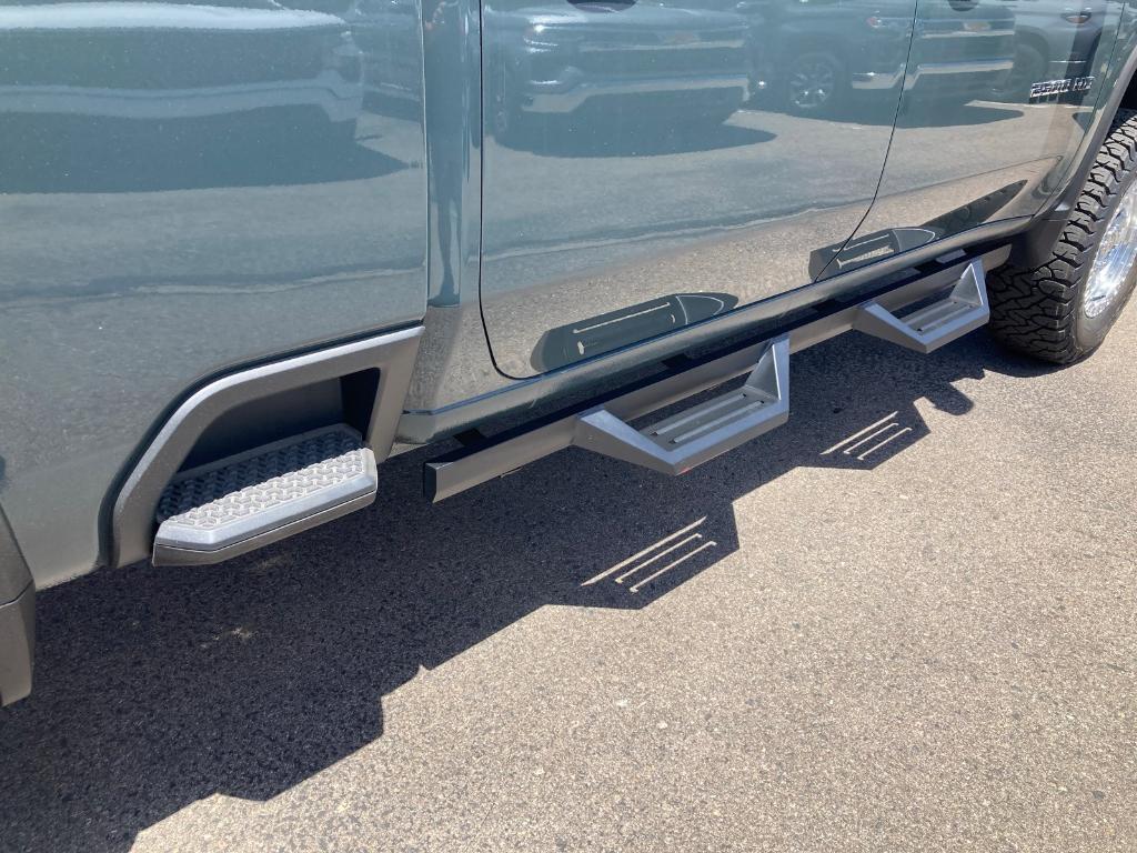 new 2025 Chevrolet Silverado 2500 car, priced at $68,519
