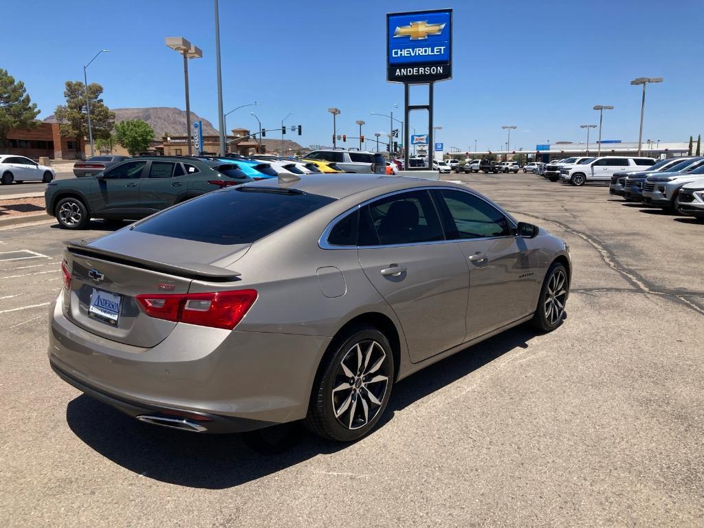 used 2022 Chevrolet Malibu car, priced at $21,768