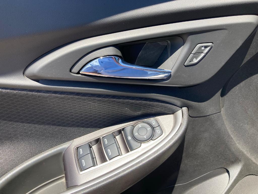 used 2022 Chevrolet Malibu car, priced at $21,768