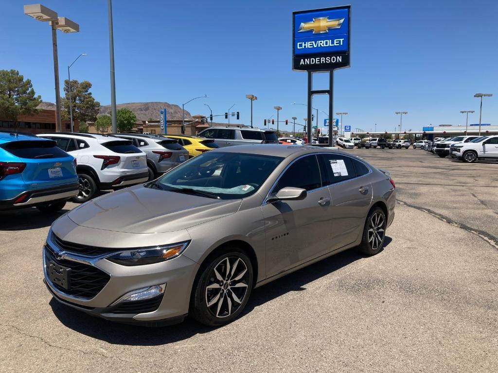 used 2022 Chevrolet Malibu car, priced at $21,768