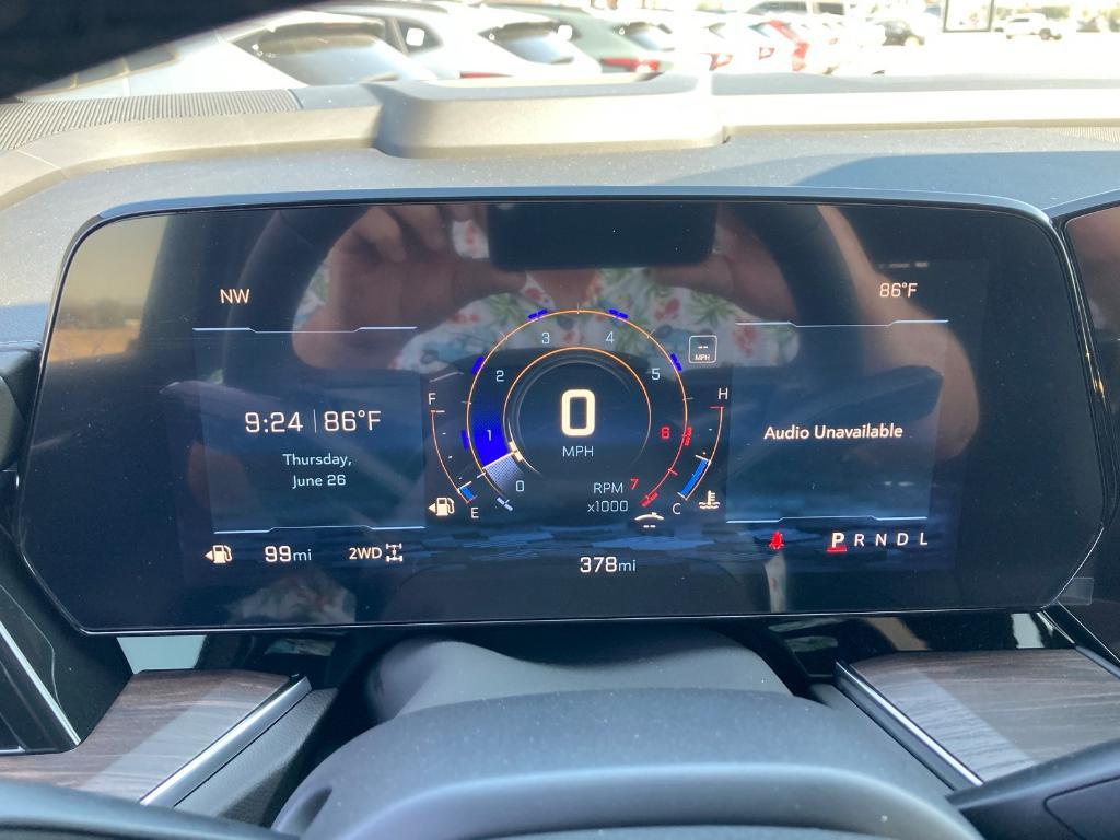 new 2025 Chevrolet Suburban car, priced at $75,095