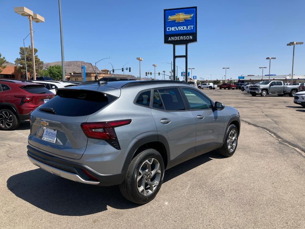 new 2025 Chevrolet Trax car, priced at $26,209
