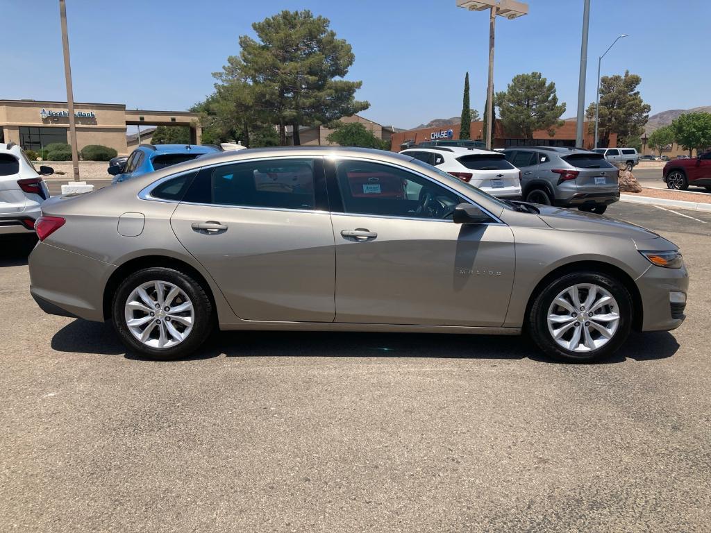 used 2022 Chevrolet Malibu car, priced at $17,316