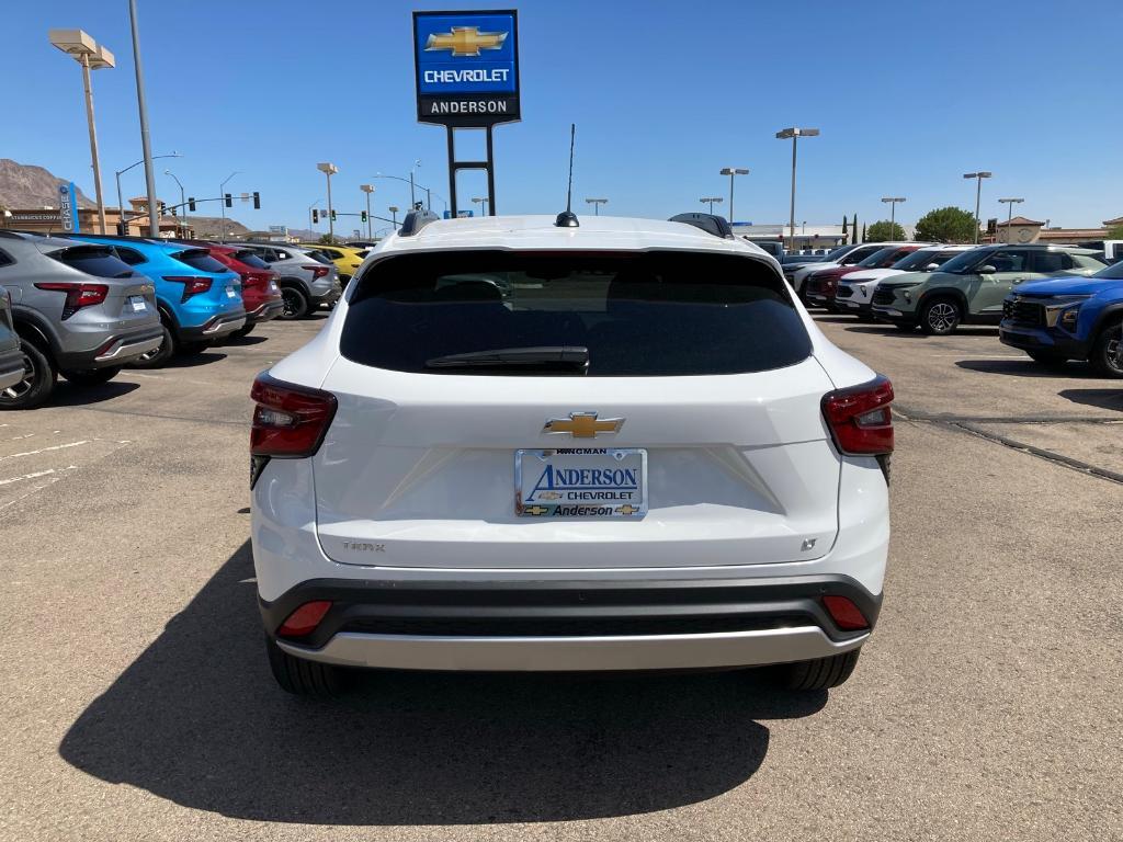 new 2025 Chevrolet Trax car, priced at $26,209