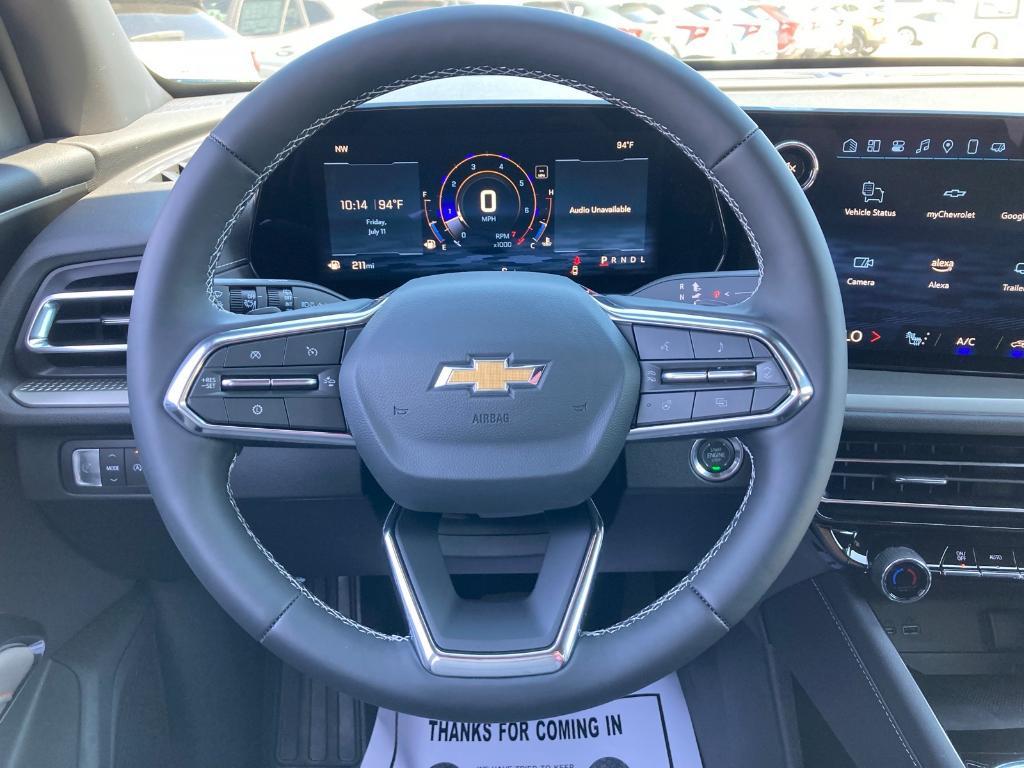 new 2025 Chevrolet Traverse car, priced at $42,994