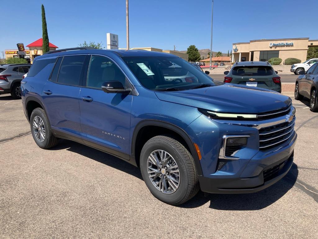 new 2025 Chevrolet Traverse car, priced at $42,994