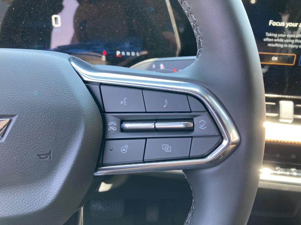 new 2026 Chevrolet Equinox car, priced at $38,185