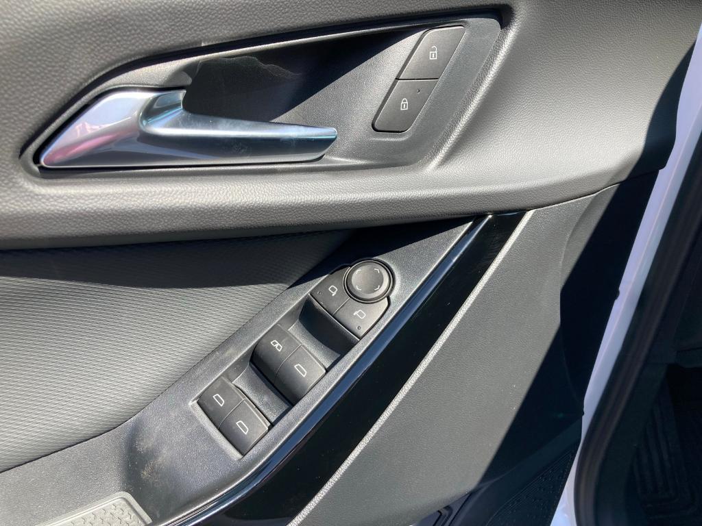 new 2026 Chevrolet Equinox car, priced at $35,130