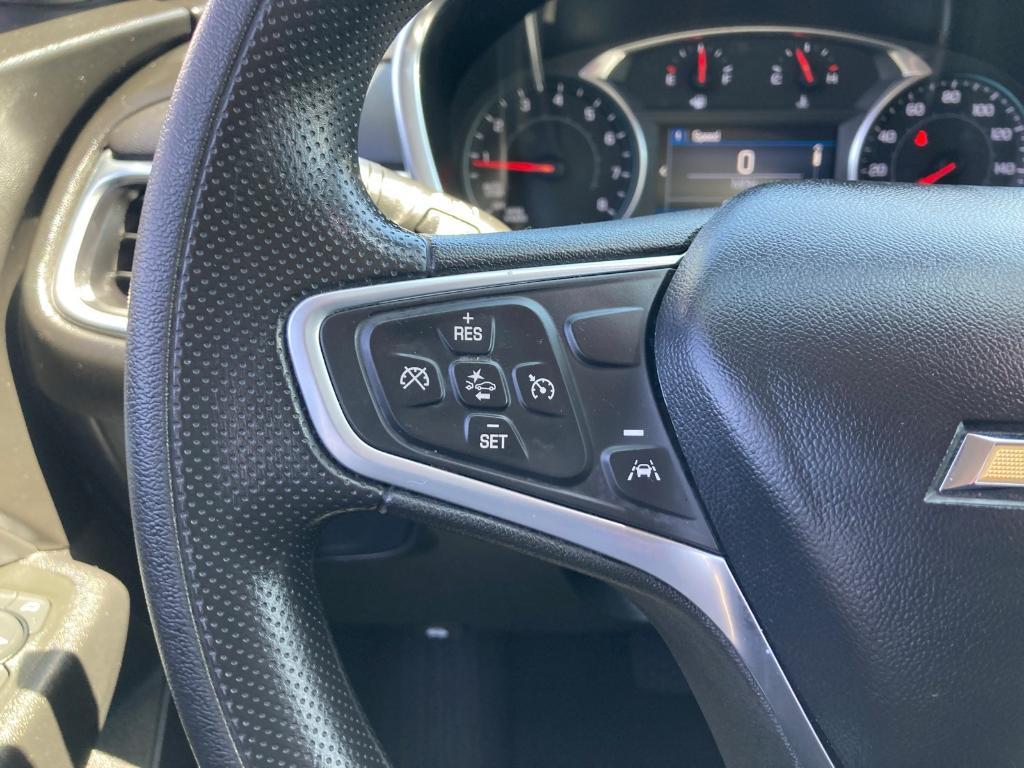 used 2022 Chevrolet Equinox car, priced at $19,227