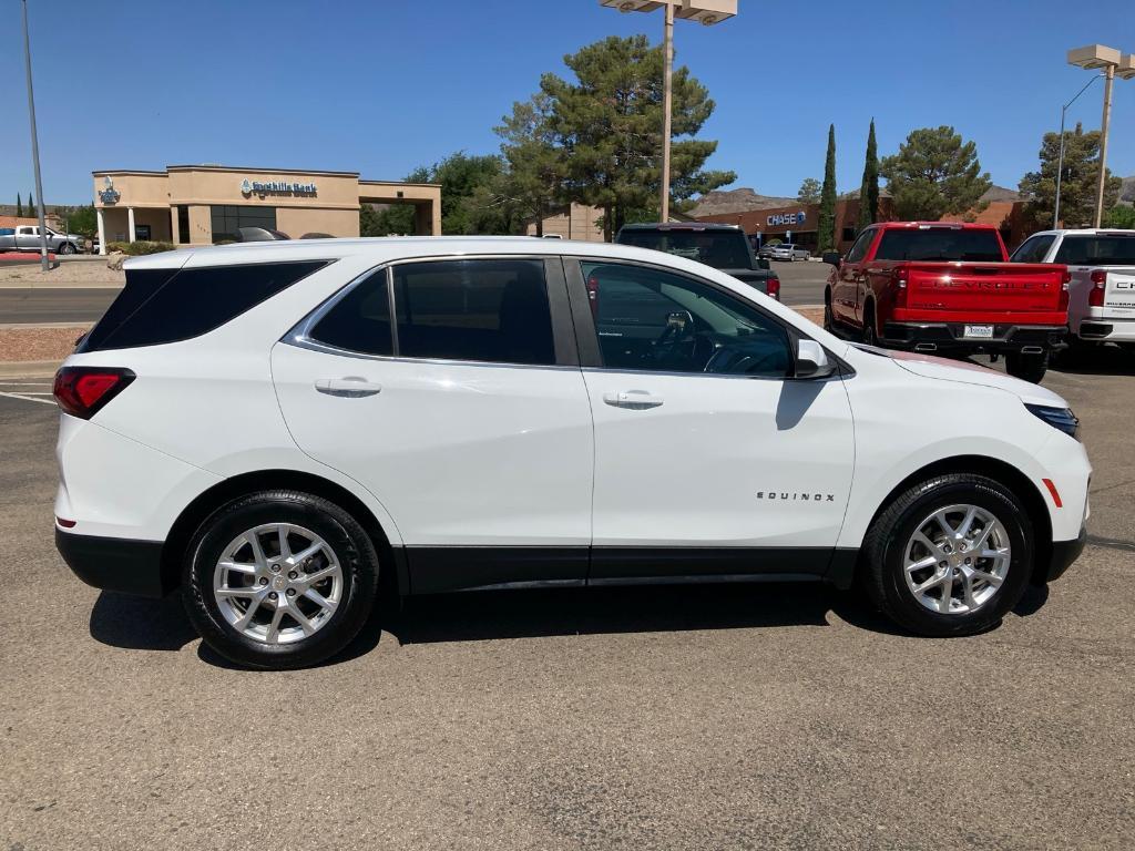 used 2022 Chevrolet Equinox car, priced at $19,227