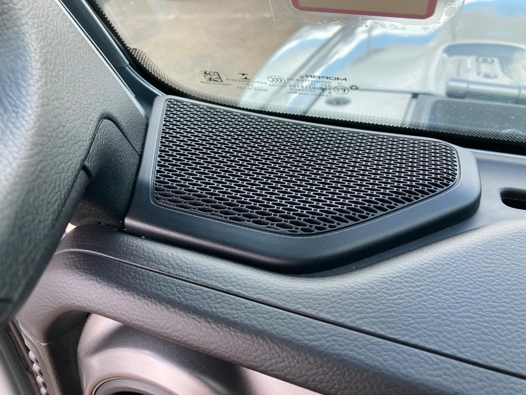 used 2023 Jeep Gladiator car, priced at $34,100