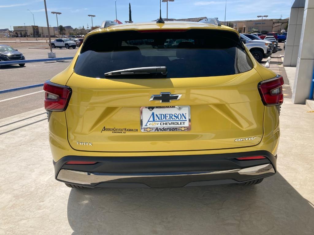 new 2025 Chevrolet Trax car, priced at $26,460